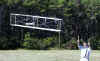 Flying kite 4s.jpg (108965 bytes)